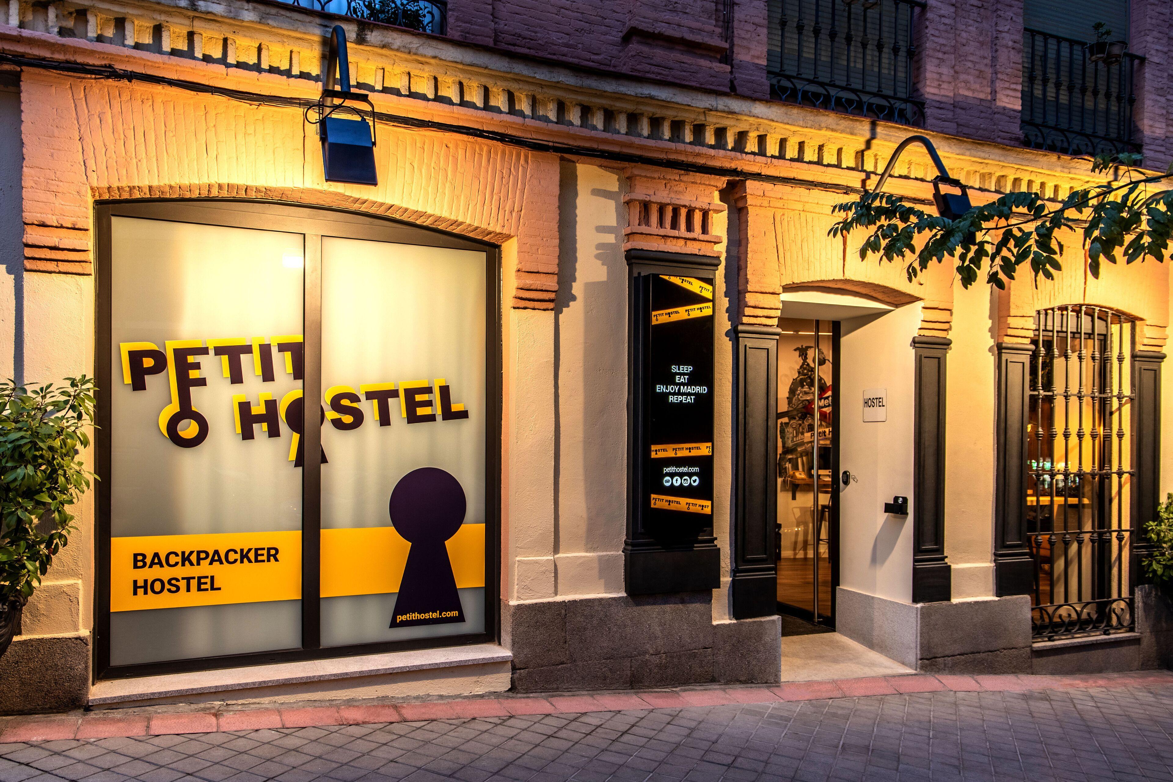 Petit Hostel La Latina (Adults Only) — Photos 1